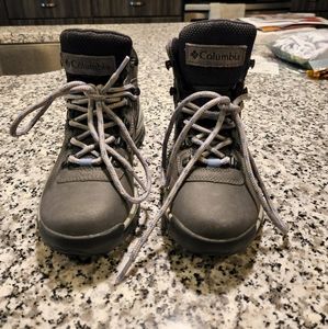 Columbia hiking boots